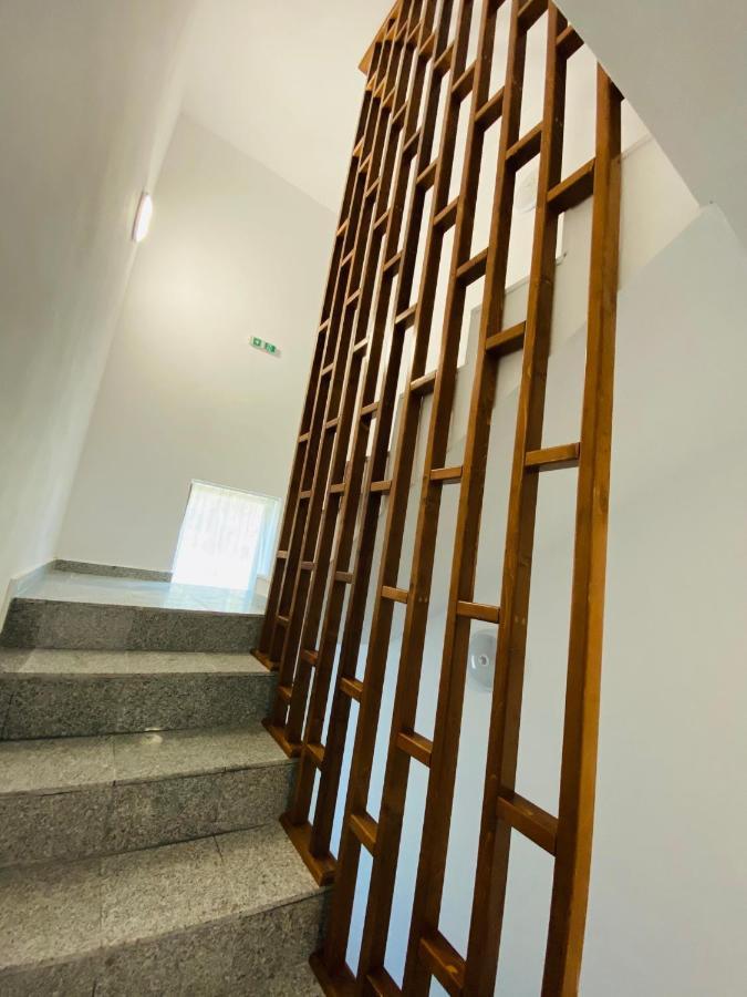 Grand Caciulata Hotel Kültér fotó
