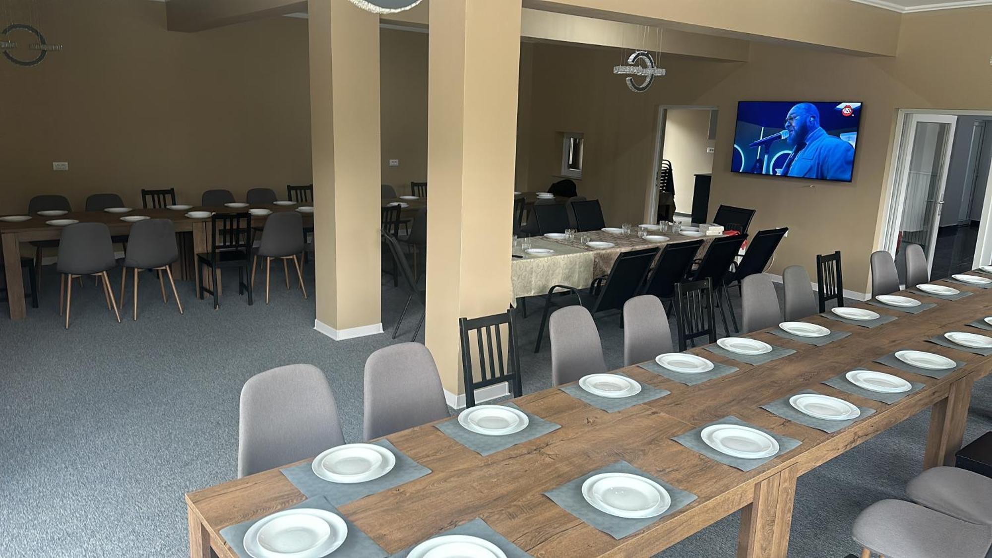 Grand Caciulata Hotel Kültér fotó